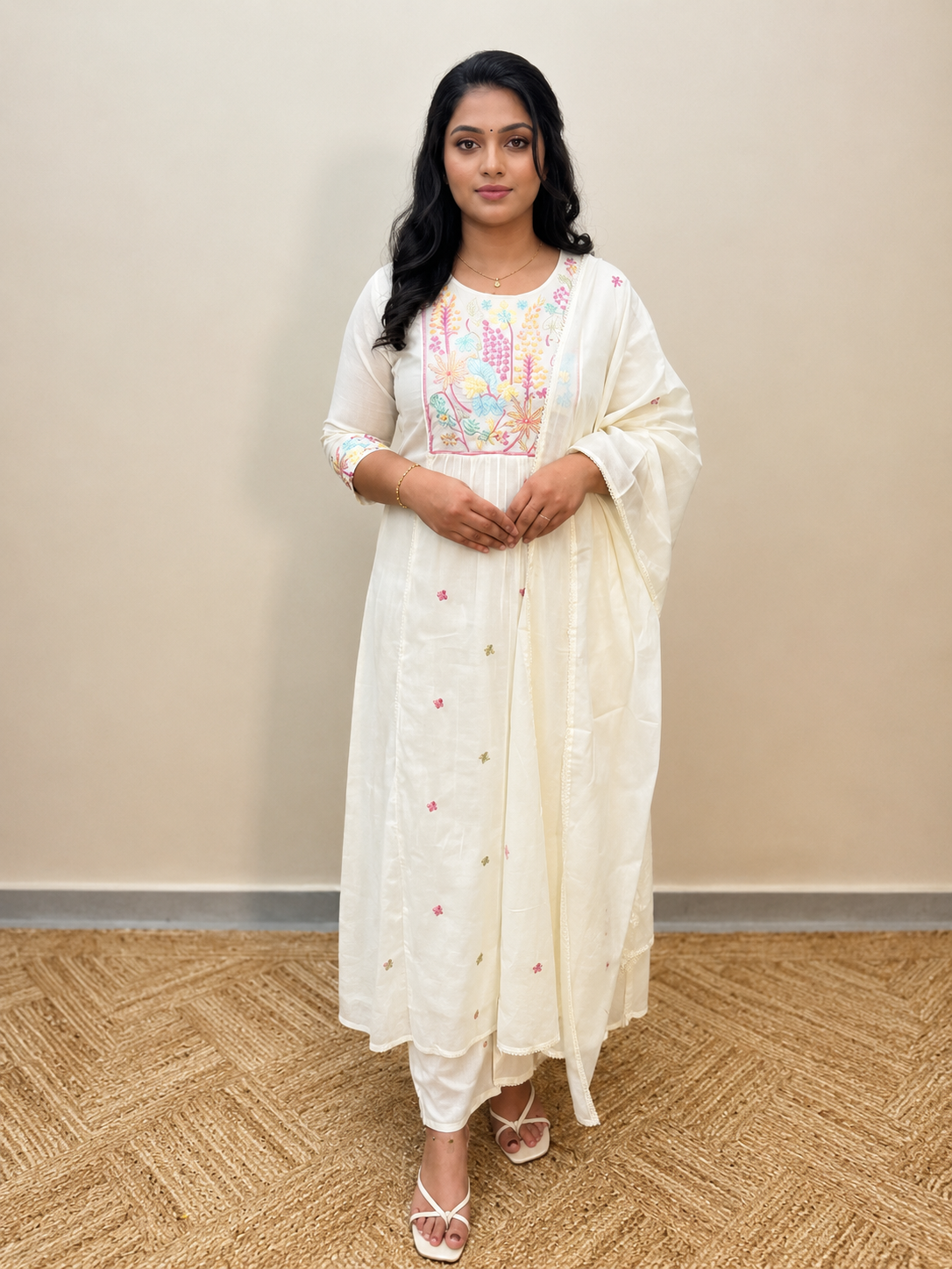 3 piece set in Mul cotton off white