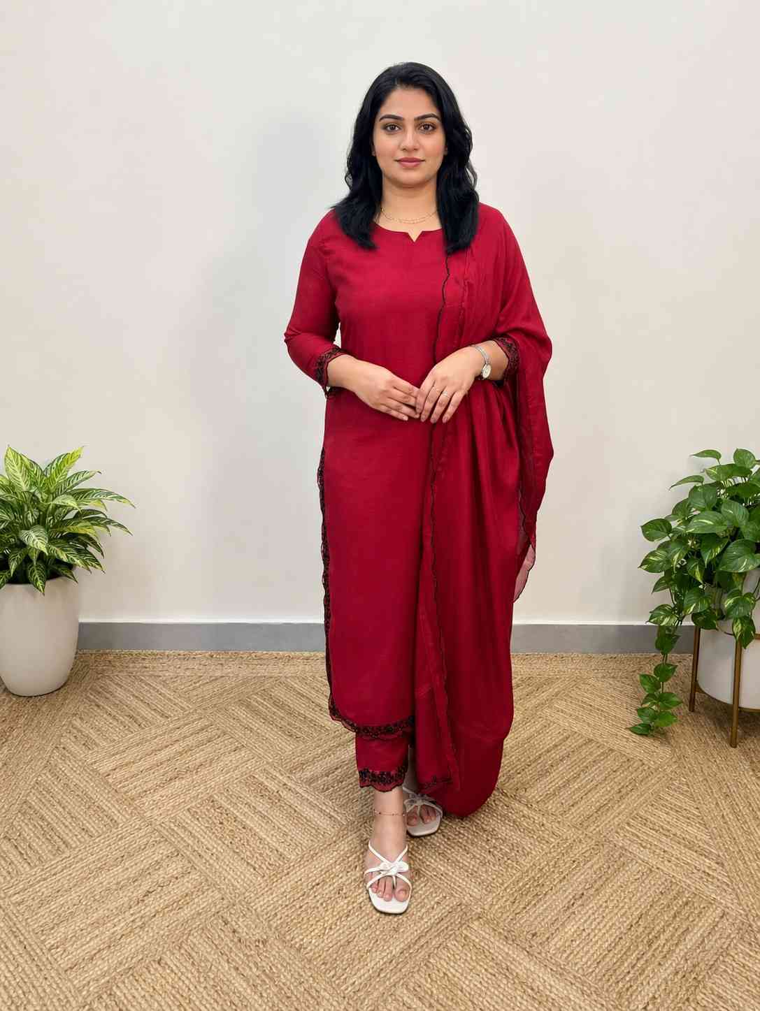 3 piece set in Muslin silk, Chilli Red and black combo