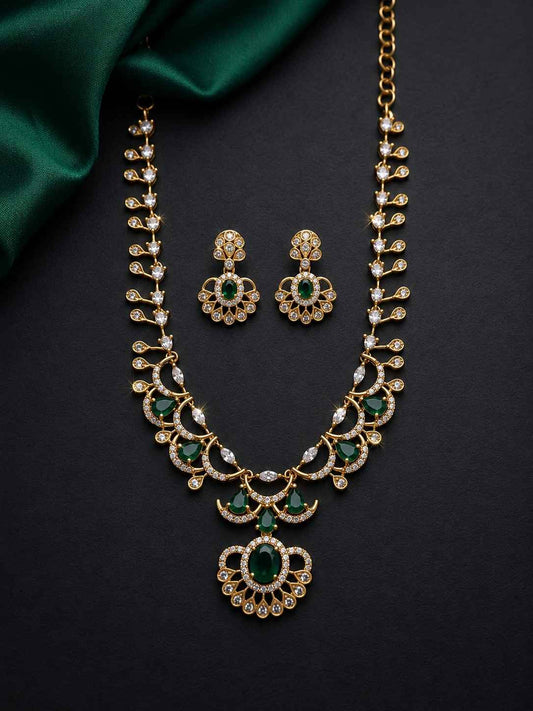 Matt Necklace
