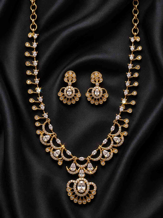 Matt Necklace