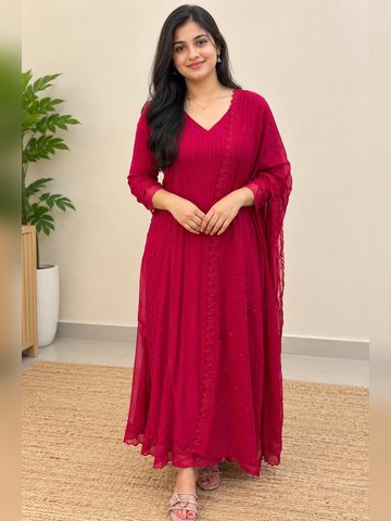 3 piece set in wrinkle Rayon with organza patch